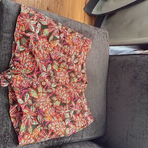 J. Crew Factory Floral Women Shorts - Multicolor